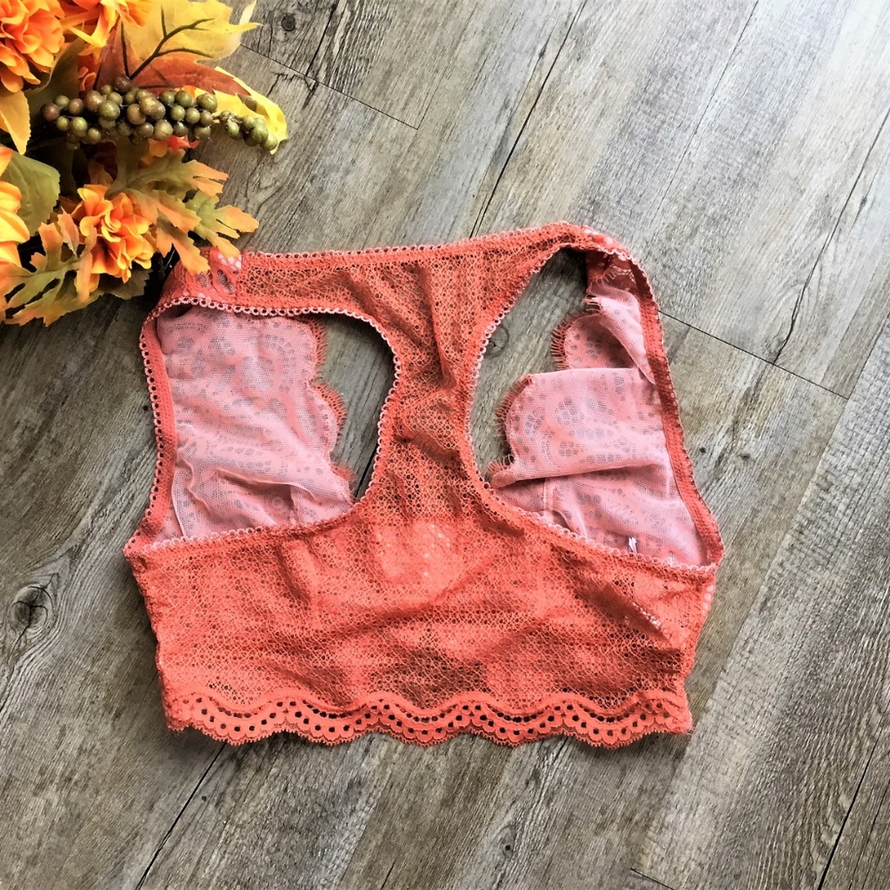 2 for $25 â¤ď¸NWT Victoria's Secret Dream Angels Bra - Picture 2 of 3